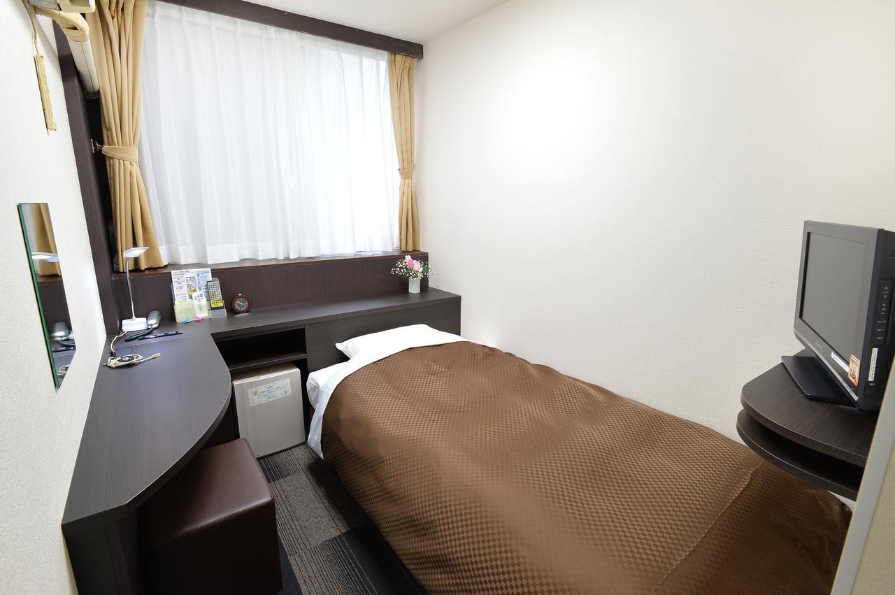 Business Hotel Bl Kuwana Exterior foto